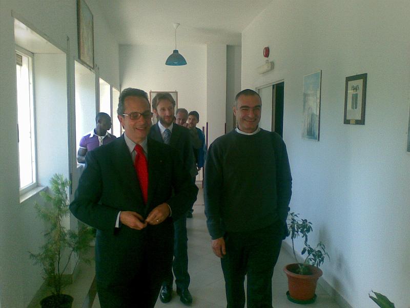 071020082643.jpg - VISITA ALL'APPARTAMENTO DELLA SUORE