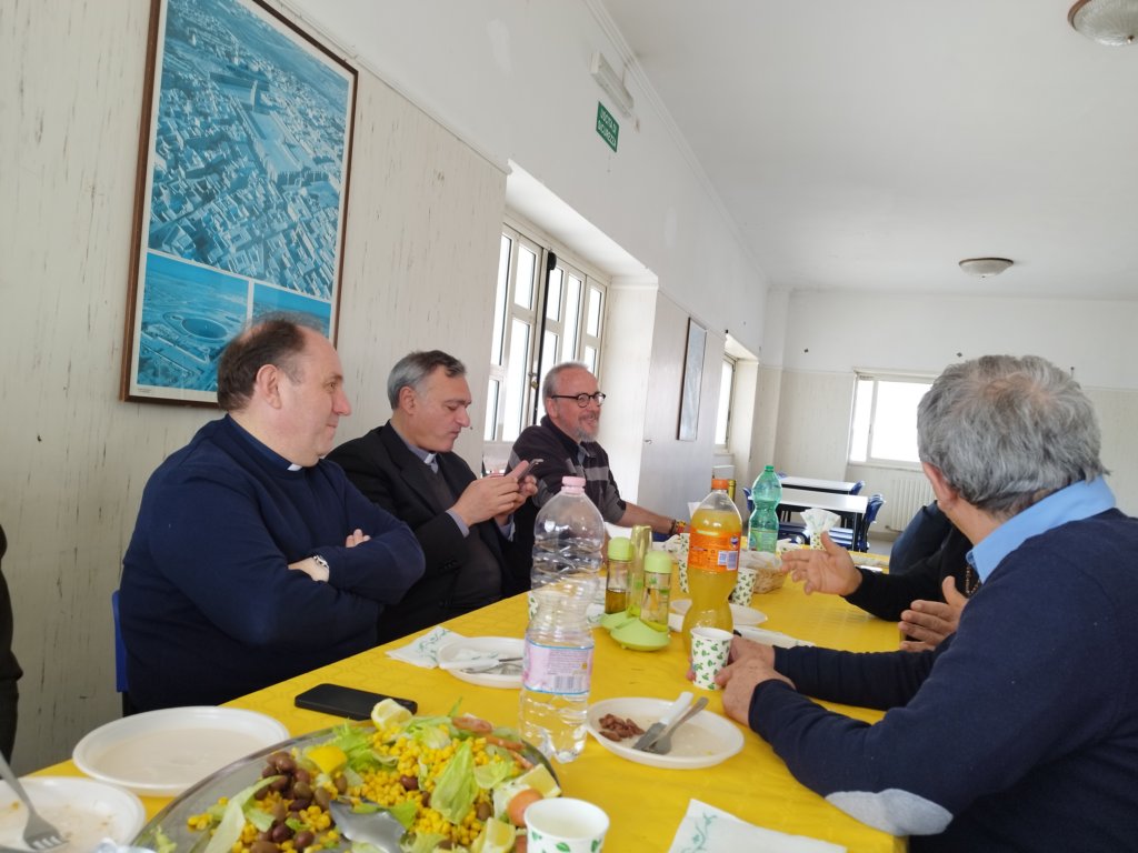 pranzoconalcuniospitiecollaboratori7.jpg