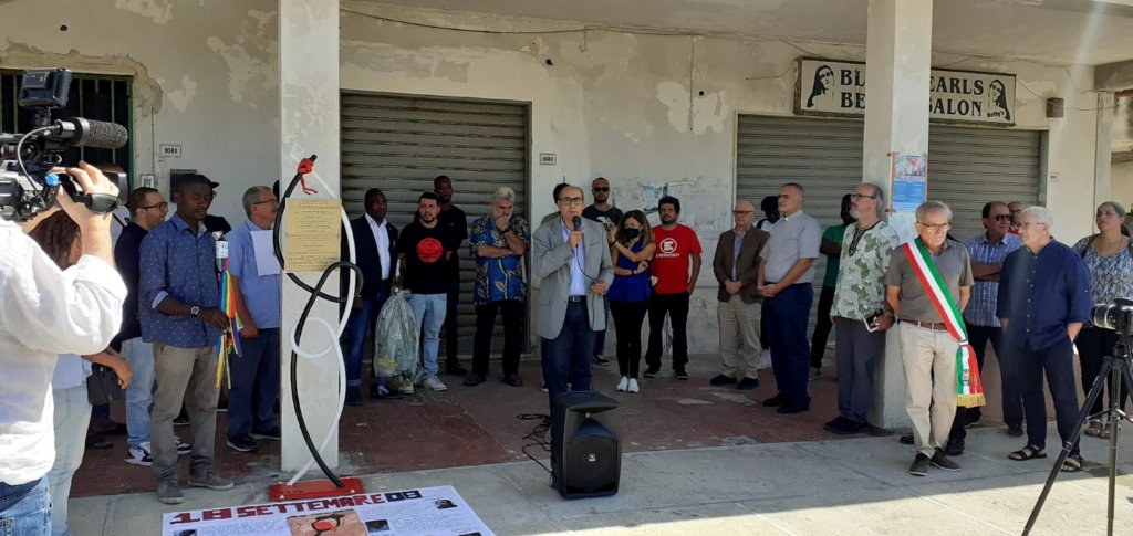 settembre2022quelsanguenonmuorecommemorazionedellevittimedellastragedisangennaro.jpg