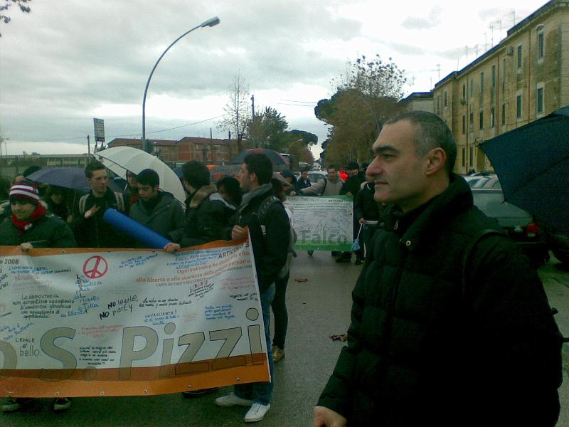 101220083318.jpg