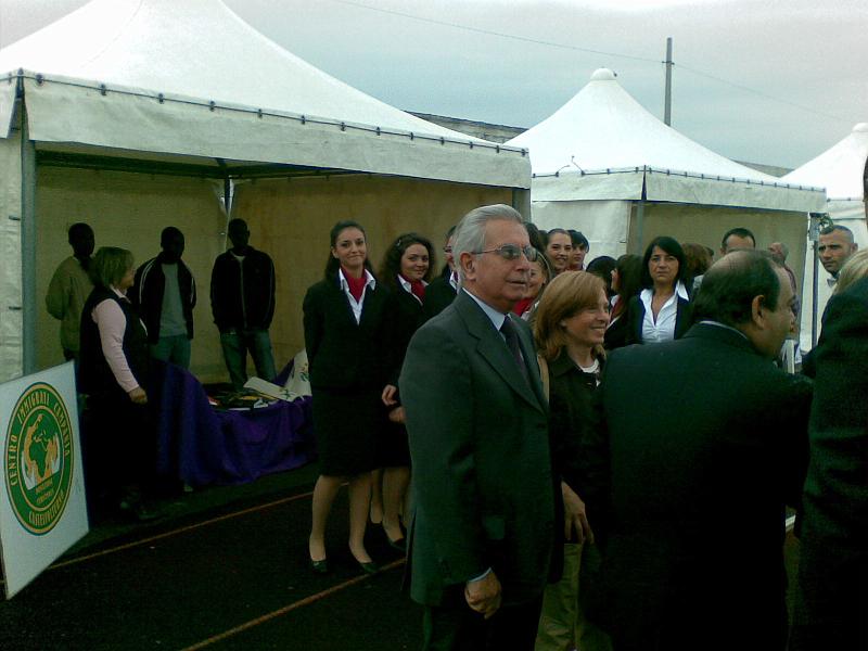 281020082860.jpg
