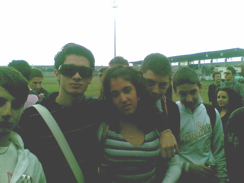 281020082892.jpg