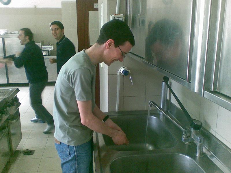 300520094301.jpg