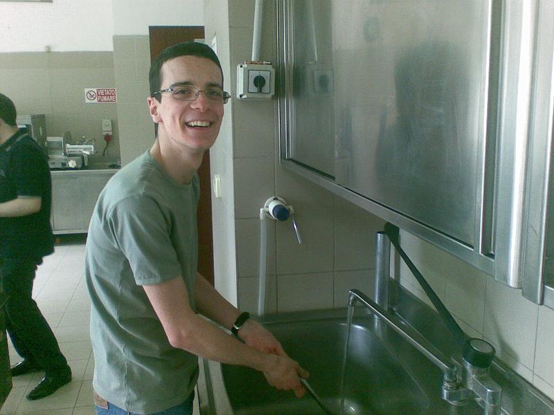 300520094302.jpg