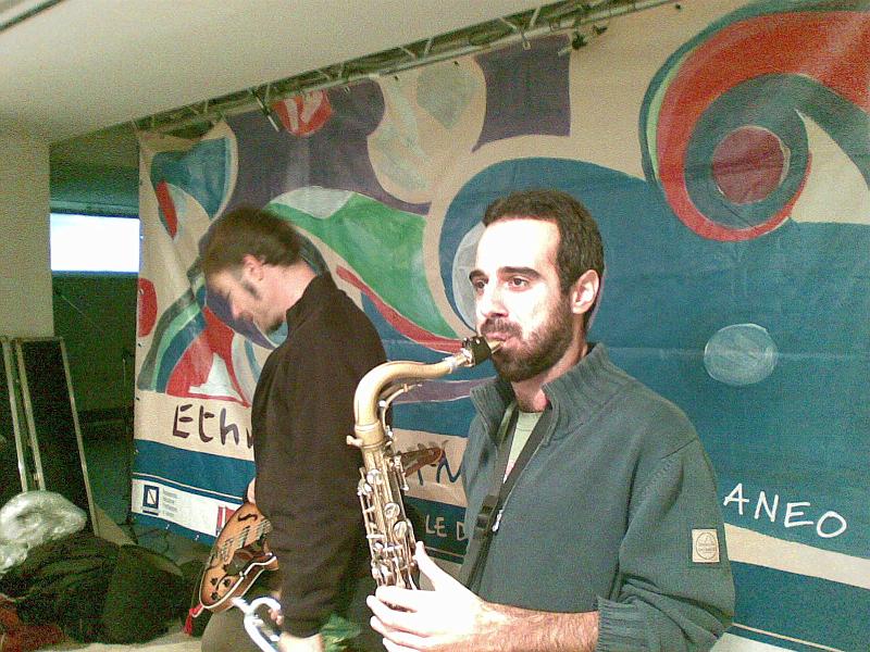 111220083356.jpg