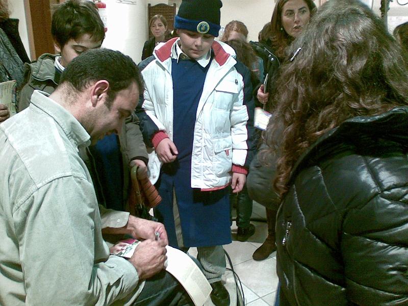 111220083380.jpg